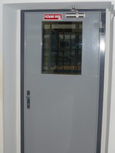 Steel fire doors with glazing