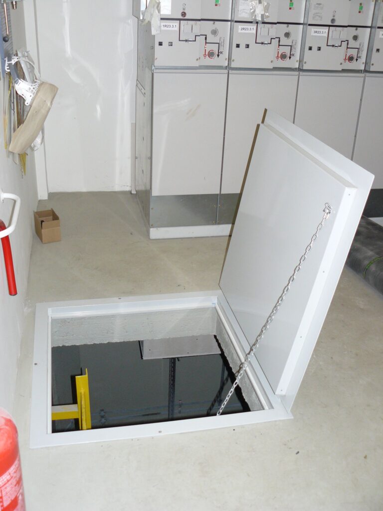 oceľový požiarny poklop 1